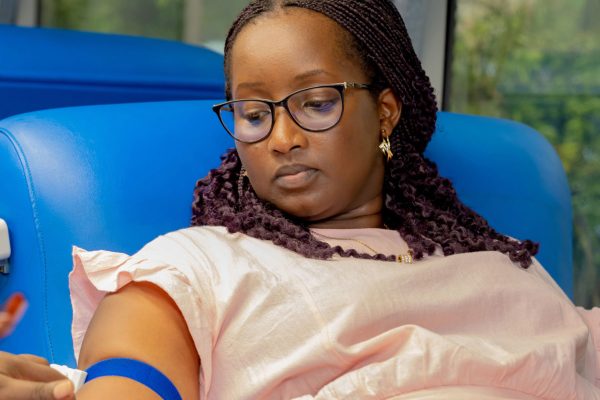 10_Juin_Blood-donation-in-Rwanda-1